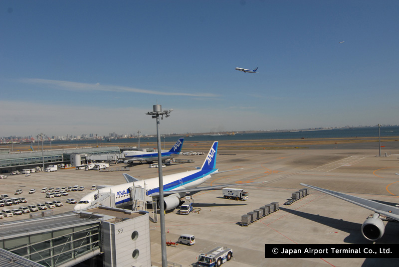 羽田空港の美しい一瞬