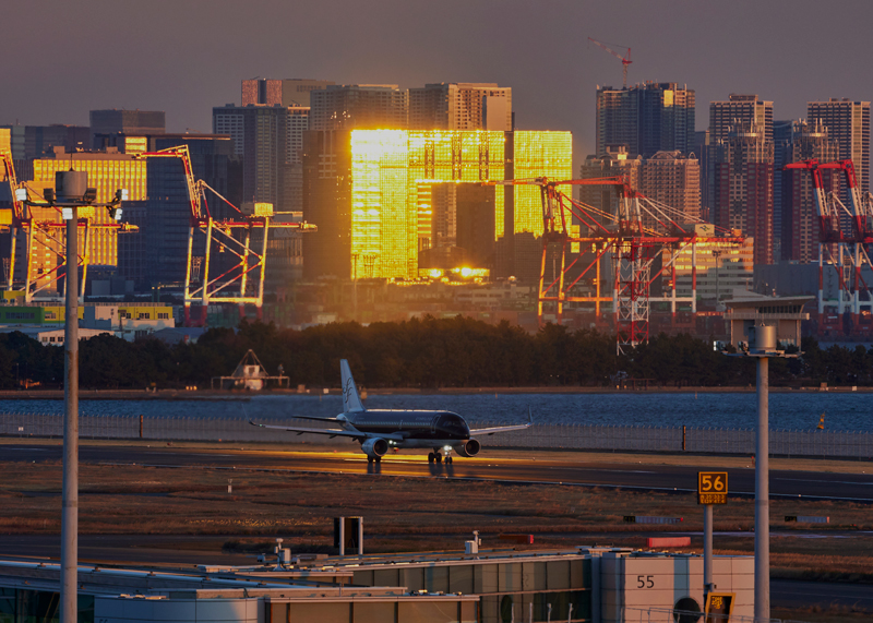 Special Prize Mr. Juntaro Kojima &quot;Akatsuki no Take-off Machine&quot;