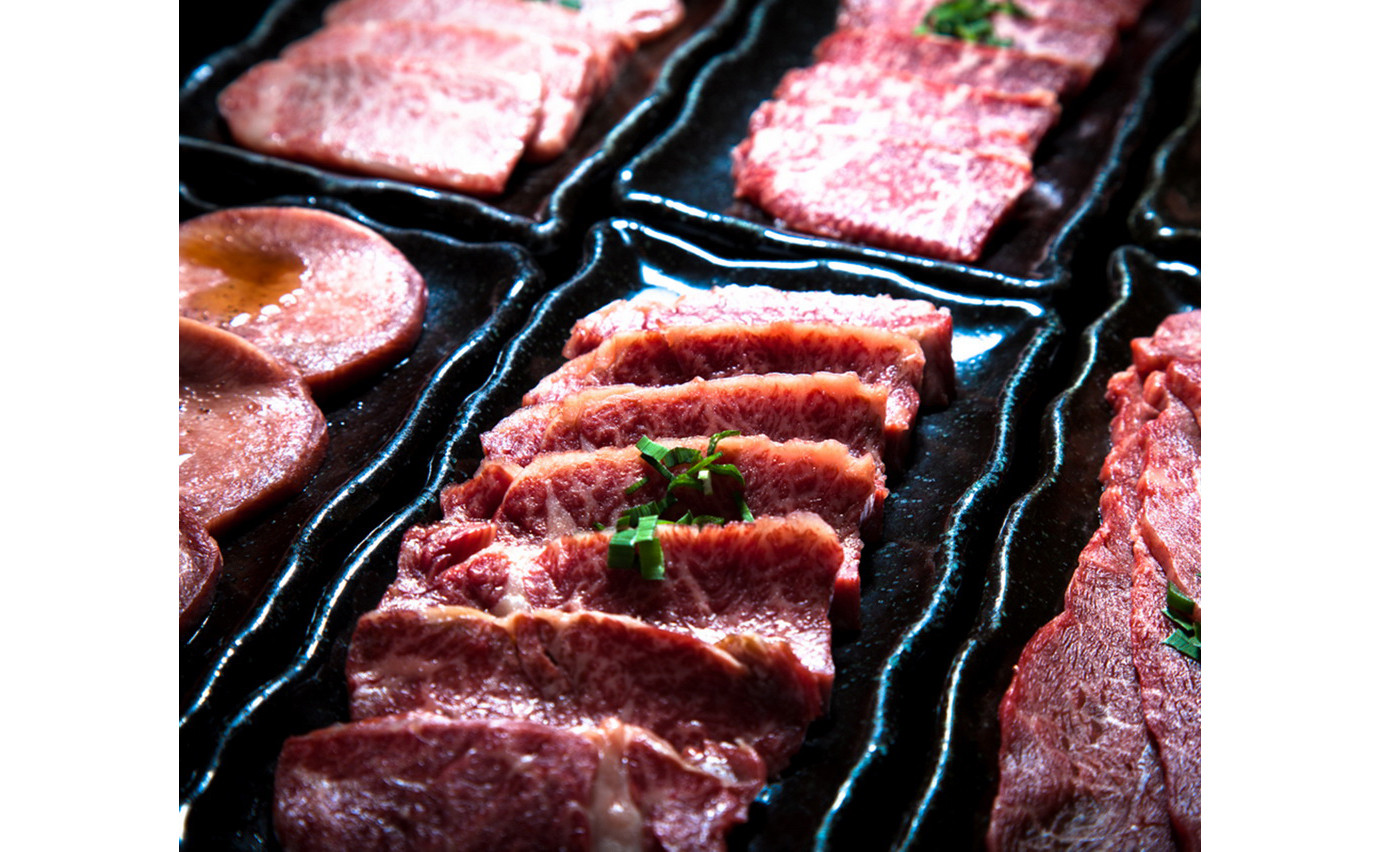 烧肉新宿小荣的饭