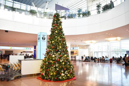 Christmas tree 3 in Terminal 3