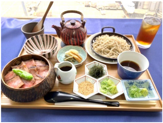 黒毛和牛ひつまぶし御膳(冷小そば付)